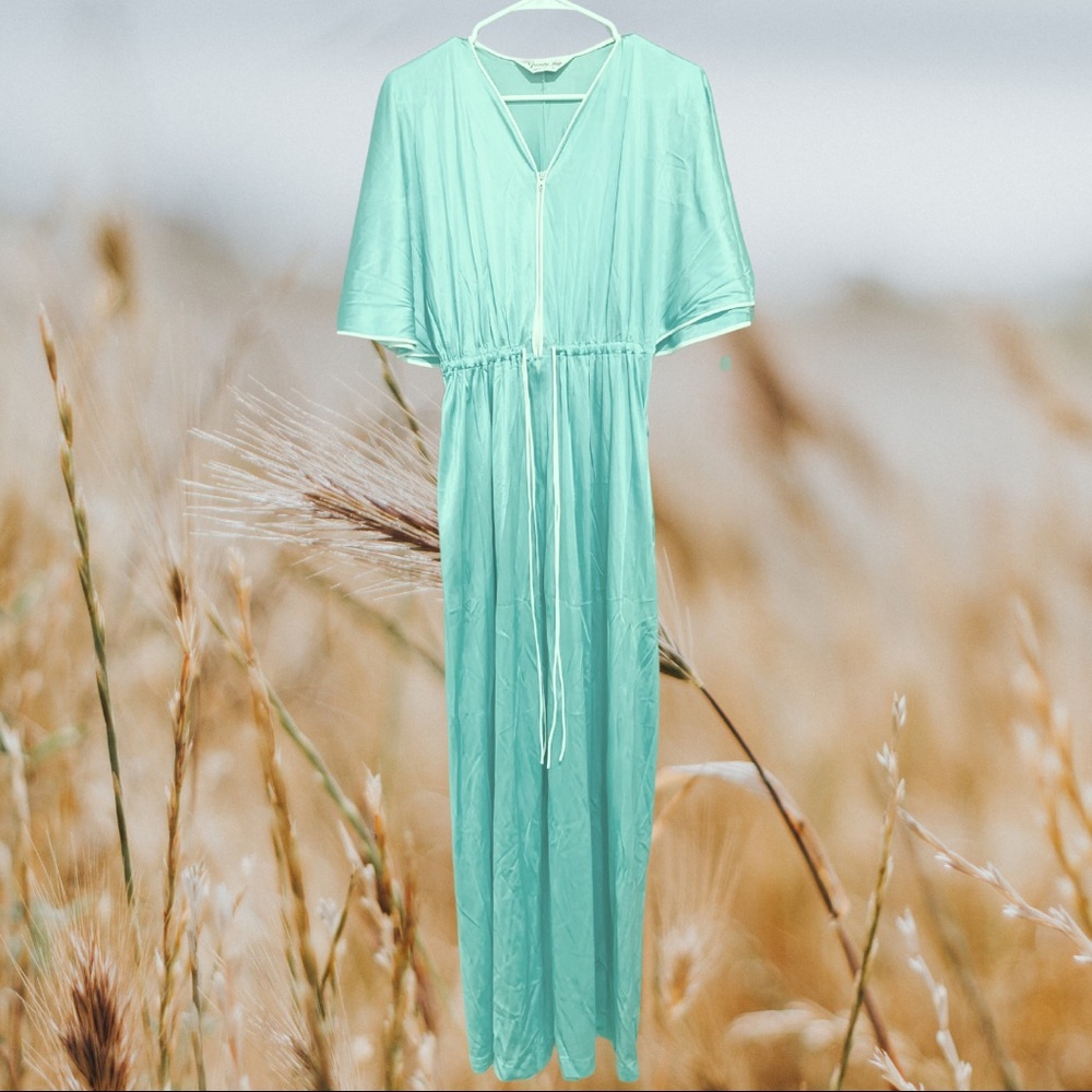 1960s Vanity Fair Dress Sleep Dress